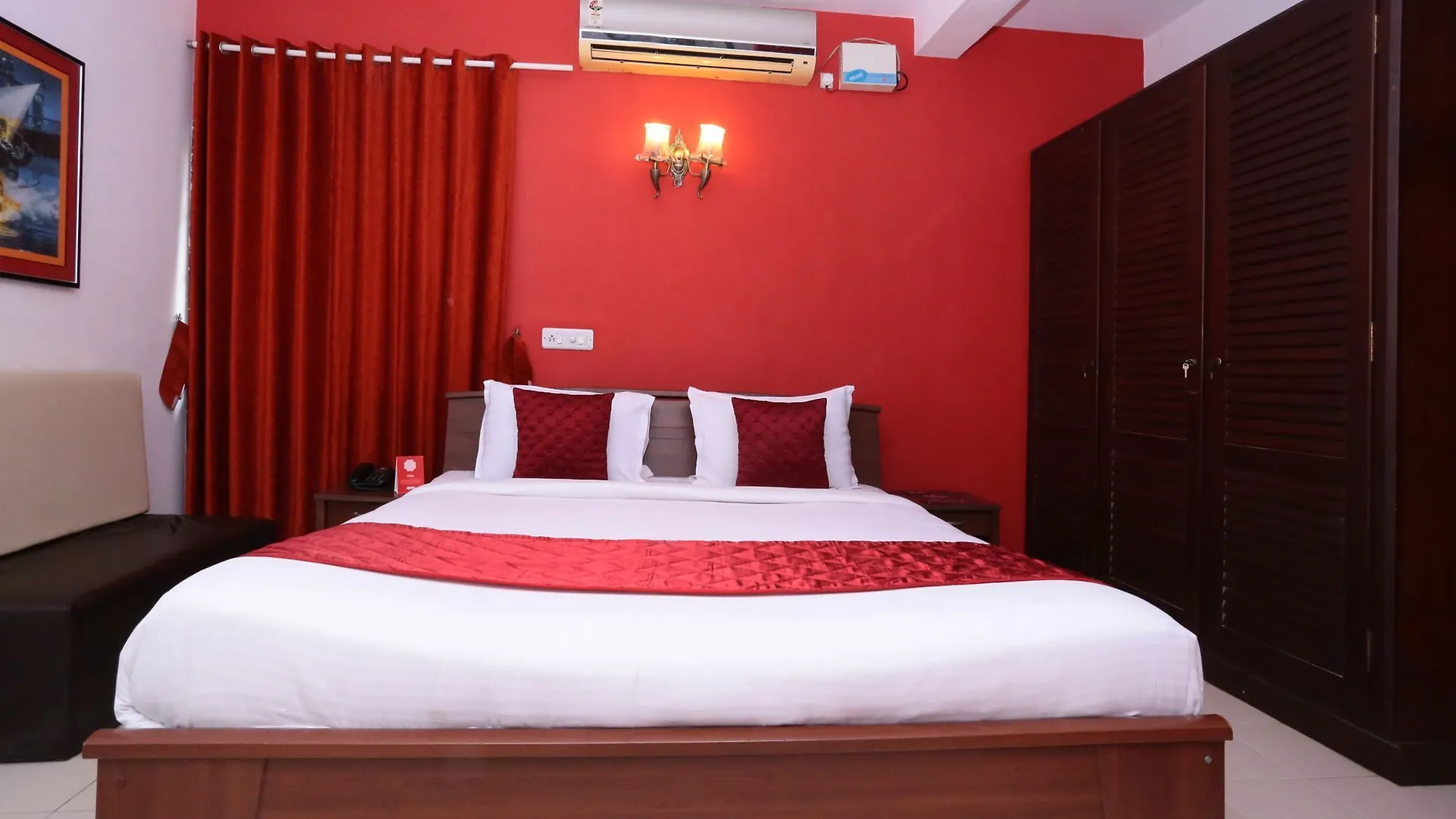 Oyo 10612 Near Ernakulam Railway Station Hotel Kochi 2*,