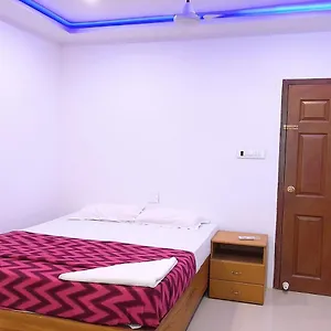 Hotel Phils' Residency & Banquets